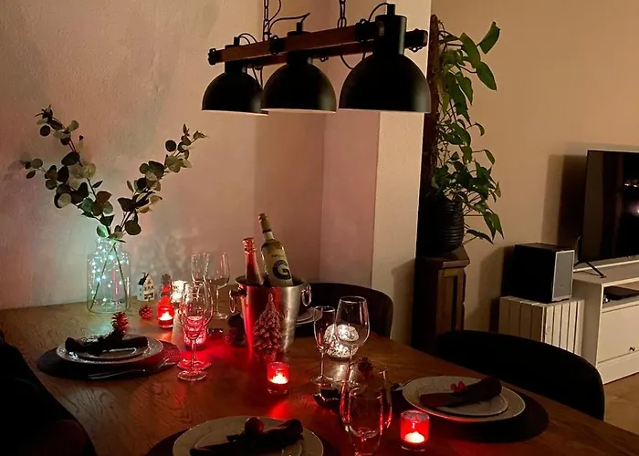 Entire 3-bedroom House For Rent Near Hamburg 펜션 *