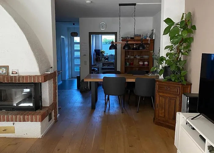 Entire 3-bedroom House For Rent Near Hamburg
